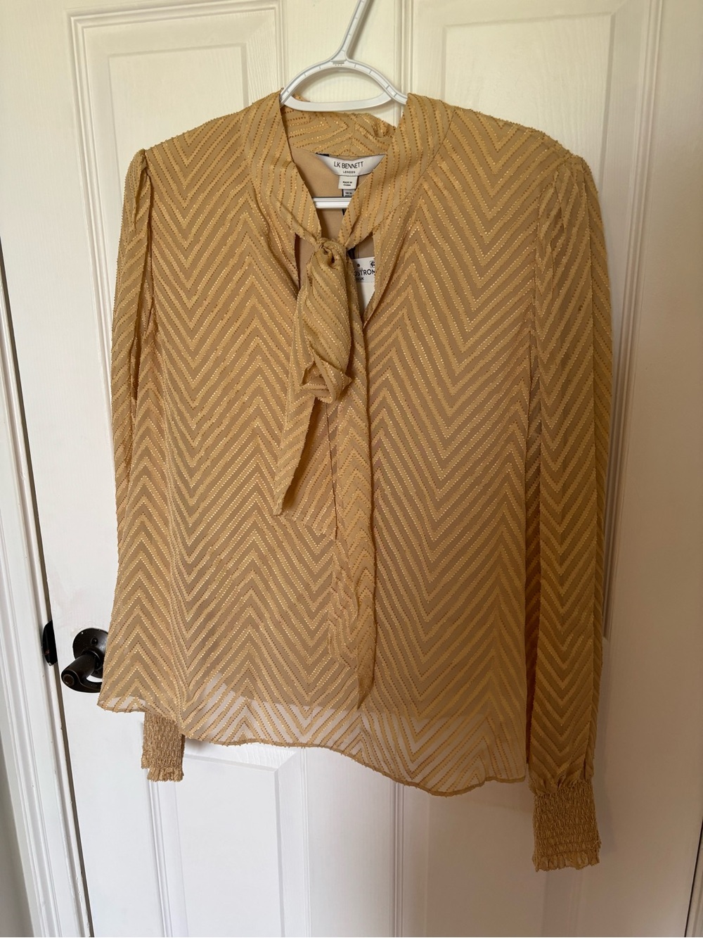 LK Bennett Polly Long Sleeve Silk Blend Devoré Top NWT - Picture 3 of 6
